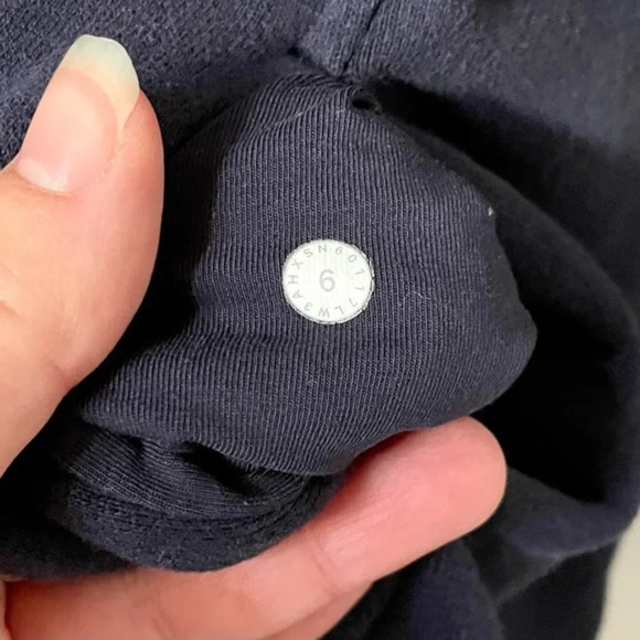 Lululemon Wind Down Pullover Midnight Navy - Picture 8 of 9